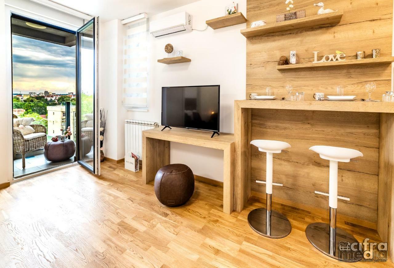 Apartmani Alexandar15 Novi Sad Exterior foto